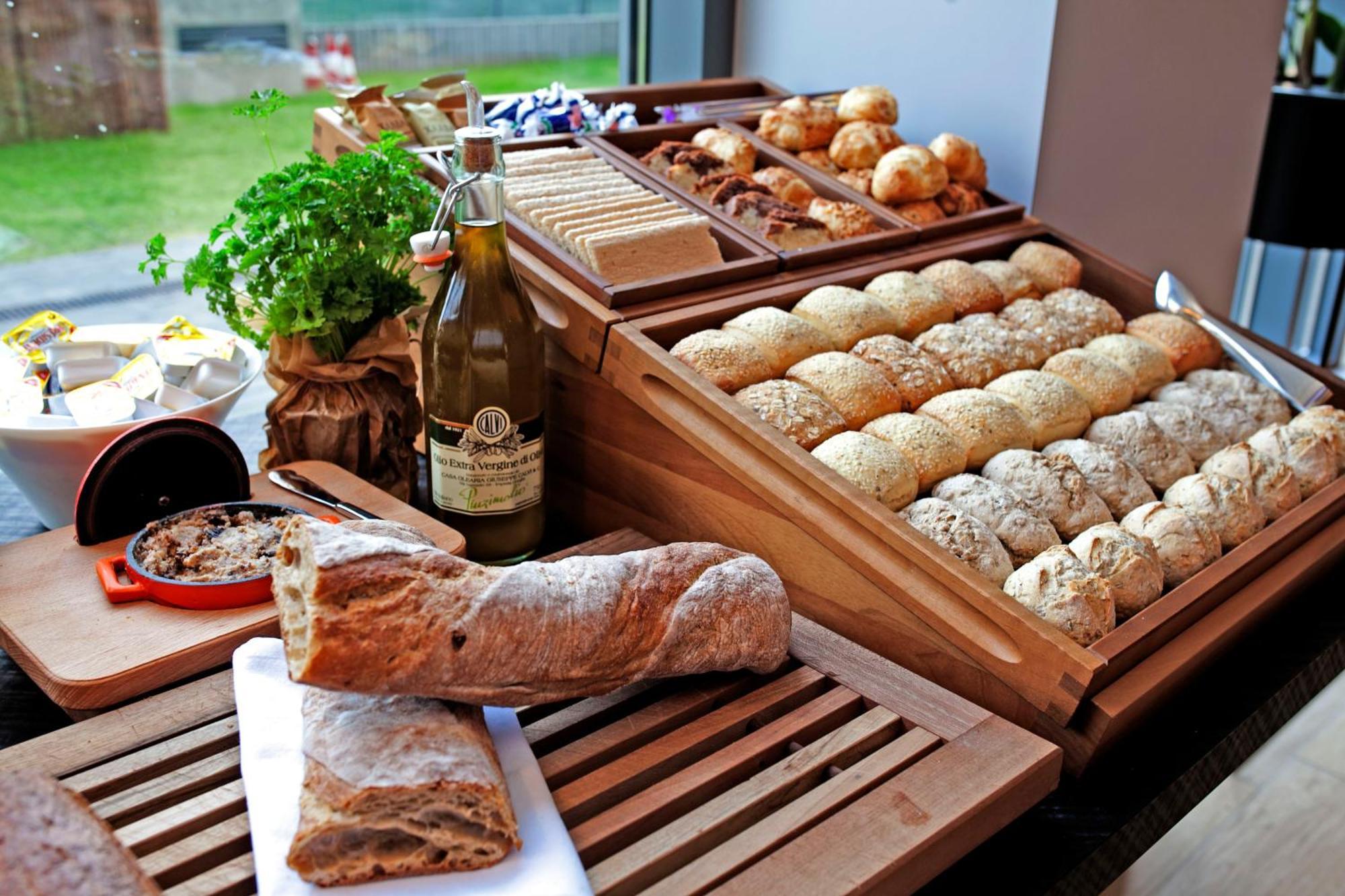 Invite Aparthotel Wrocław Restaurant bilde